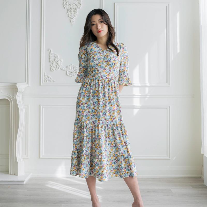 Wildflower Meadow v-neck midi dress