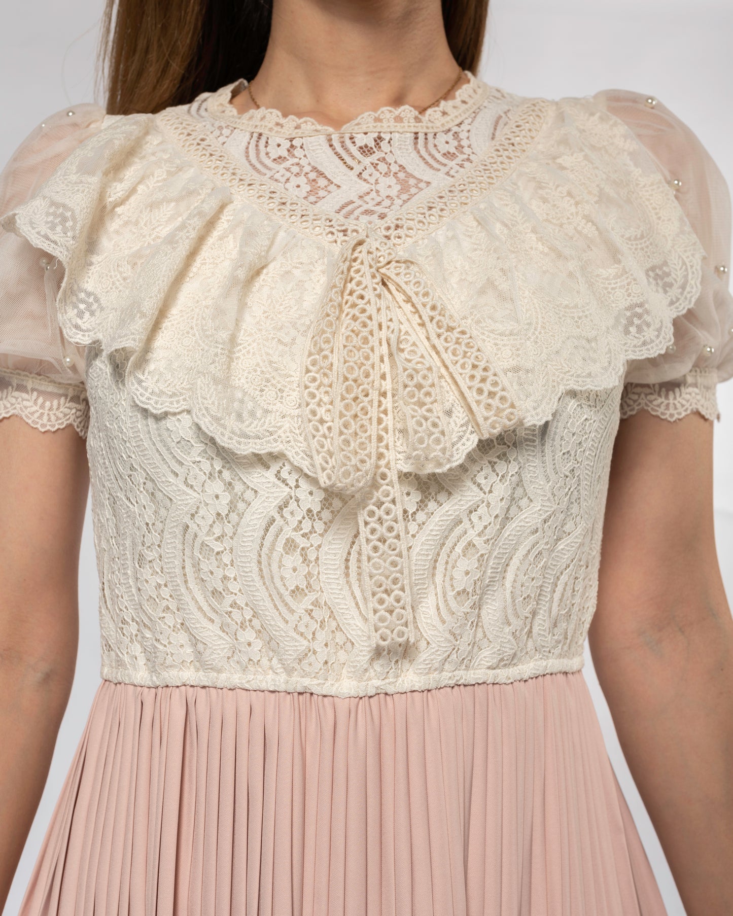 Carolina ruffle lace pleated dress