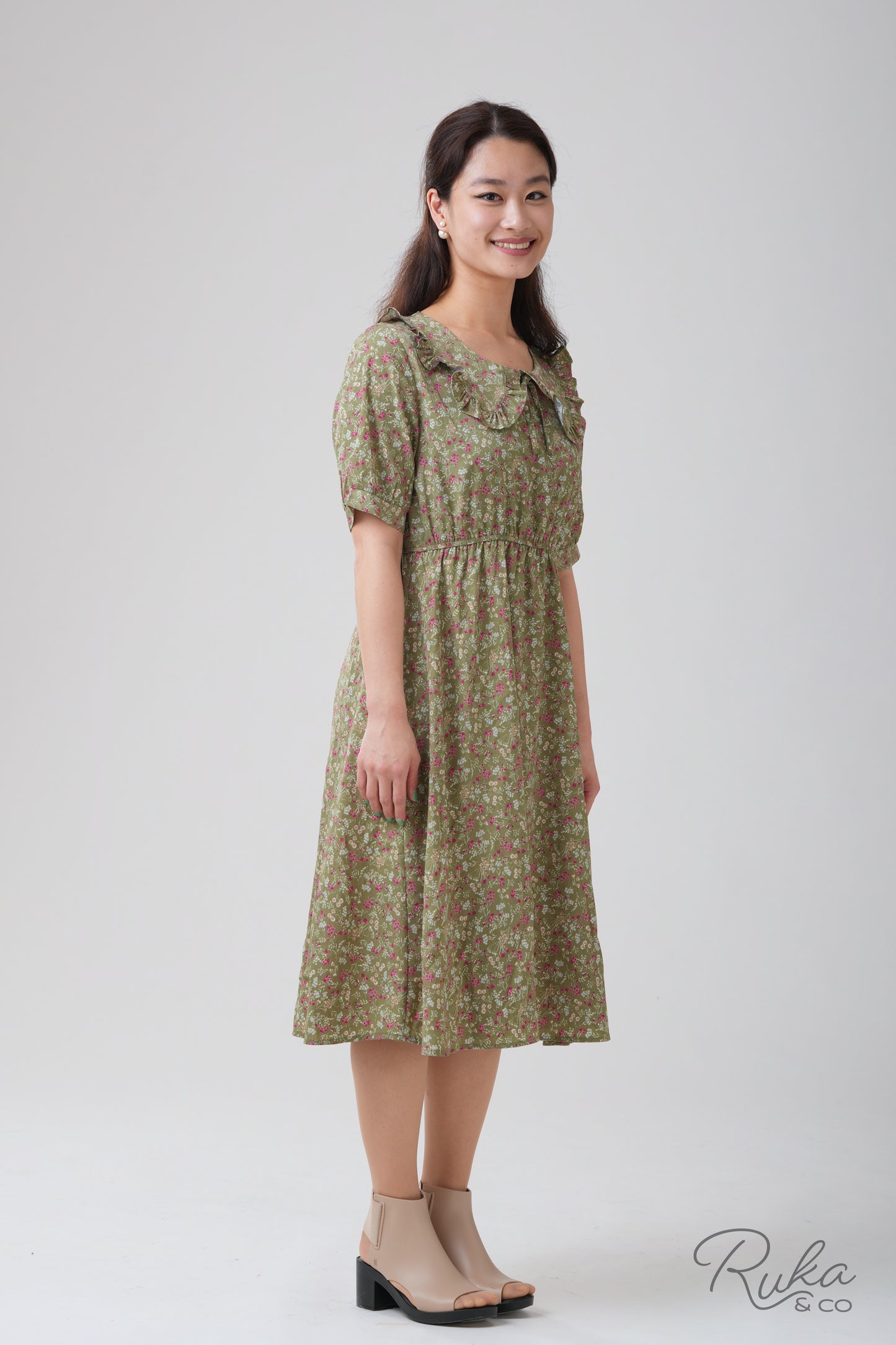 Meadowvale Collared Blouson Dress